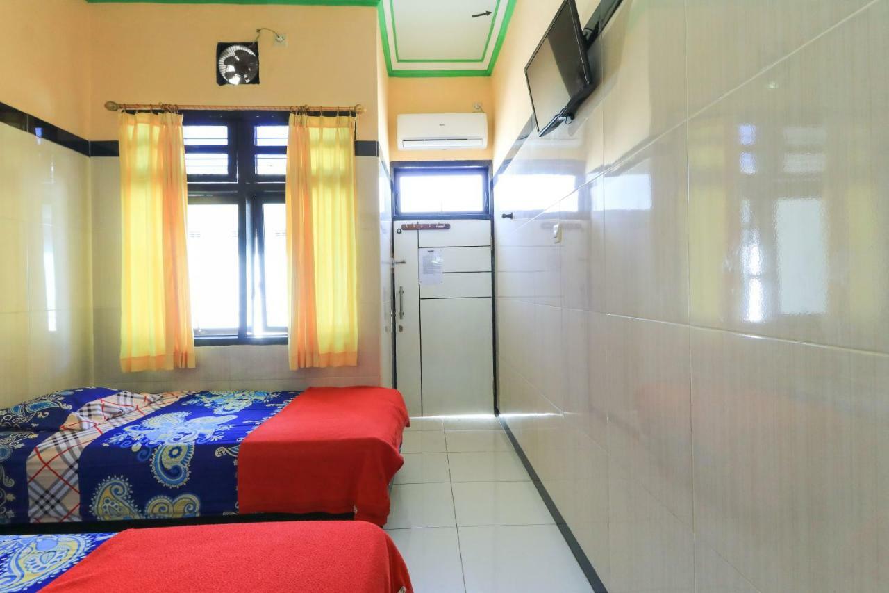 Naga Mas Hotel Mojokerto Eksteriør billede