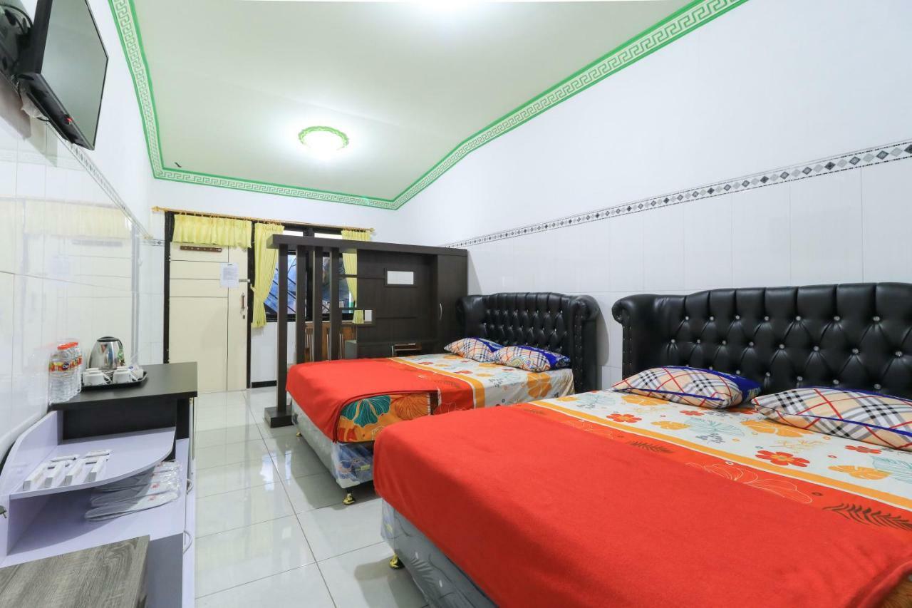 Naga Mas Hotel Mojokerto Eksteriør billede