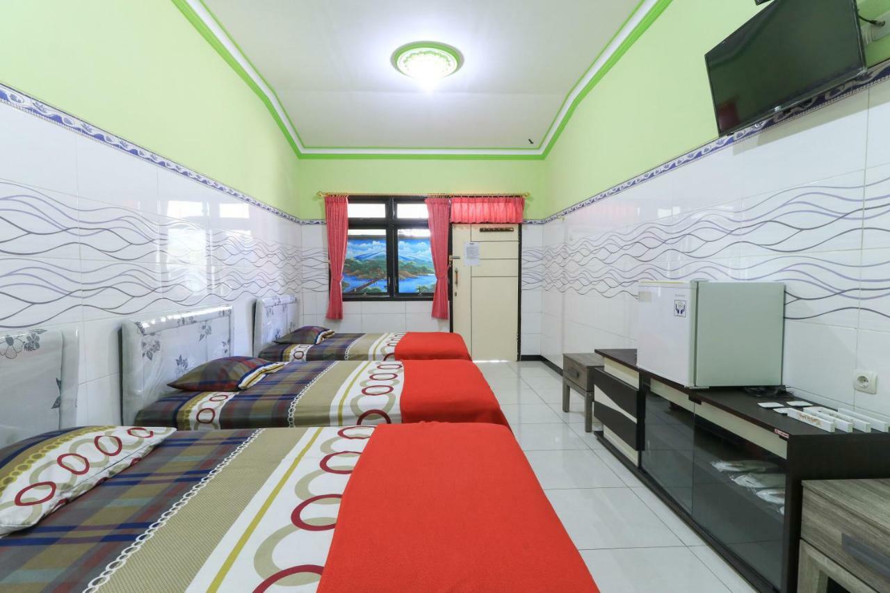 Naga Mas Hotel Mojokerto Eksteriør billede