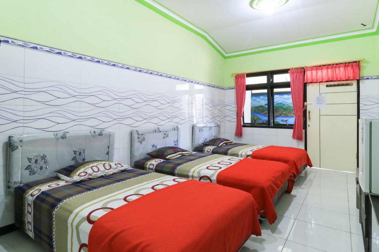 Naga Mas Hotel Mojokerto Eksteriør billede